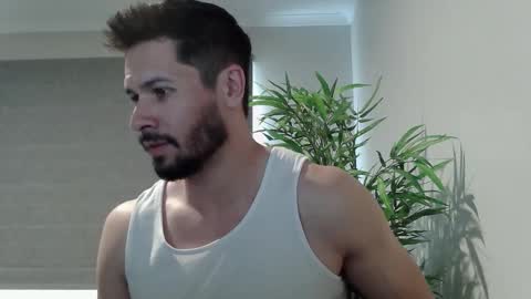 Ryan online show from January 8, 11:43 pm