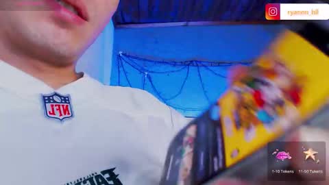 Ryannhill  online show from November 11, 8:41 am