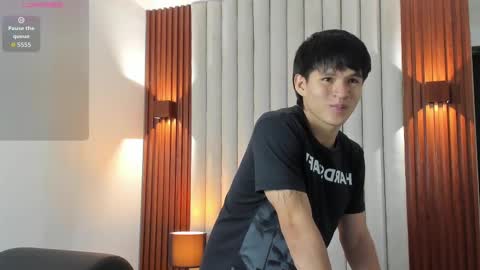 Snapshot of ryo_kush chatting on October 25, 4:36 am Ryo Kush online show from October 25, 4:36 am