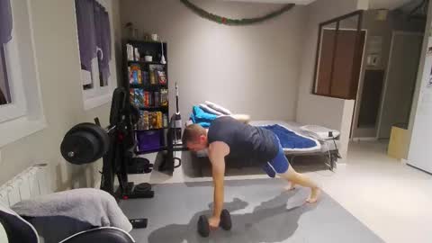 Ryuk FR online show from December 5, 7:43 pm