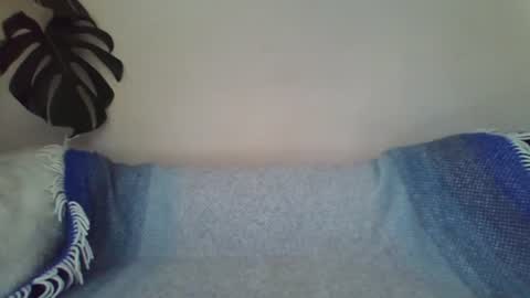 Snapshot of s43_ chatting on March 4, 11:51 am s43_ online show from March 4, 11:51 am