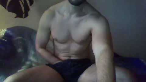 Snapshot of s43_ chatting on December 11, 4:16 pm s43_ online show from December 11, 4:16 pm