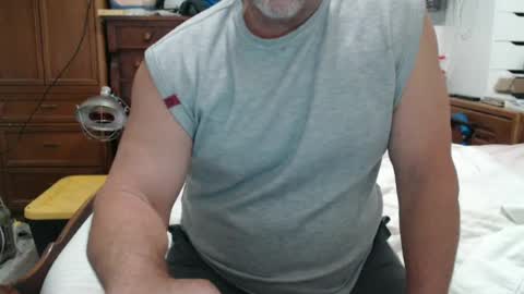 dadbod online show from June 13, 4:27 pm
