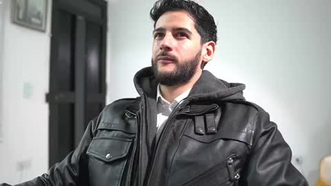 saimon  online show from November 20, 5:23 pm