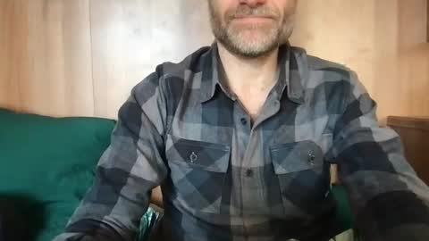 saint009 online show from February 27, 11:31 am