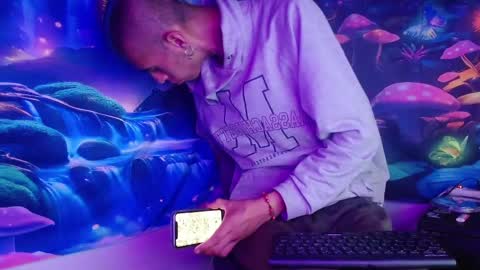 saint boy online show from February 10, 3:13 am