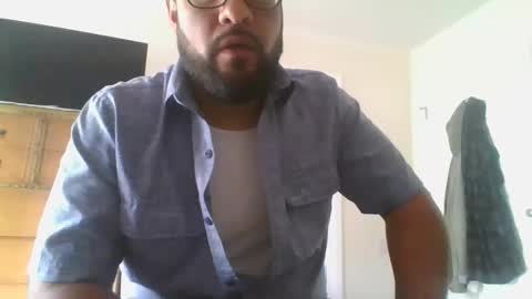 sal cumplaciente online show from October 15, 6:04 pm