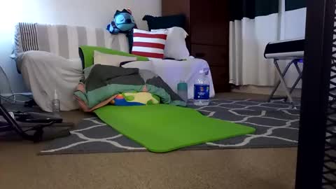 Snapshot of salis1981 chatting on February 15, 2:58 am salis1981 online show from February 15, 2:58 am