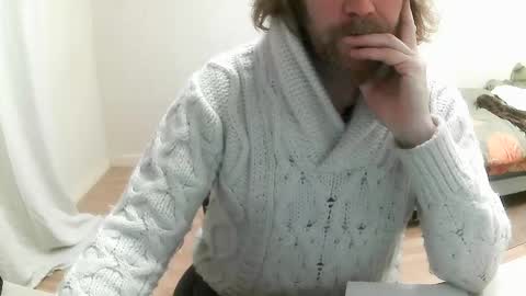 Saltimbanquier  Salt  ou  Banquier  online show from February 4, 8:13 am