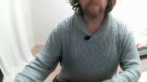 Saltimbanquier  Salt  ou  Banquier  online show from February 26, 7:36 pm