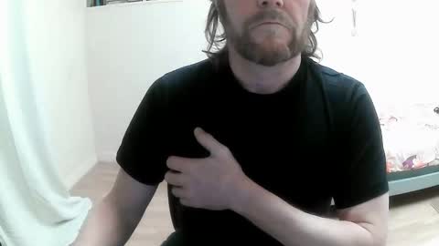 Saltimbanquier  Salt  ou  Banquier  online show from January 10, 1:52 pm