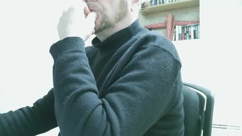 Saltimbanquier  Salt  ou  Banquier  online show from September 25, 1:10 pm