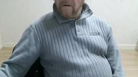 Saltimbanquier  Salt  ou  Banquier  online show from January 7, 1:05 pm