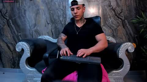 SALVATORE online show from September 17, 11:44 am