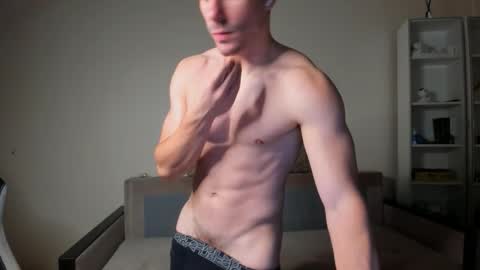 BACK IN 2 WEEKS online show from October 3, 9:09 pm