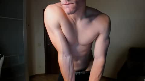 BACK IN 2 WEEKS online show from September 15, 10:33 pm