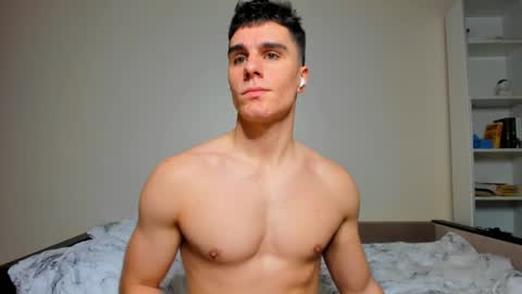 BACK IN 2 WEEKS online show from January 27, 10:27 pm