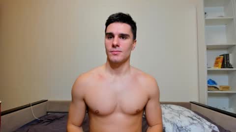 BACK IN 2 WEEKS online show from January 5, 12:52 am