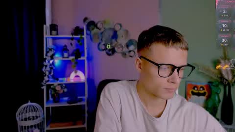 Sam online show from September 22, 7:08 am