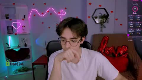 Sam online show from March 1, 8:08 pm