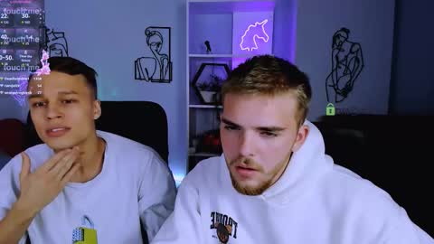 Sam online show from September 26, 7:11 pm