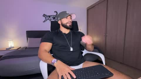 Sam Dornan online show from February 26, 10:40 pm