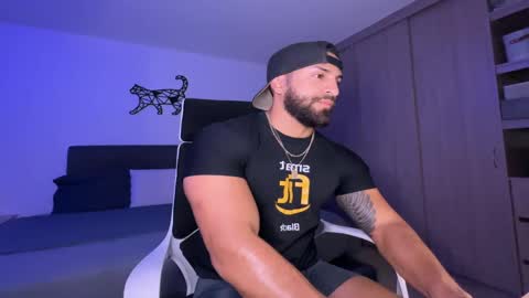 Sam Dornan online show from September 14, 1:07 am