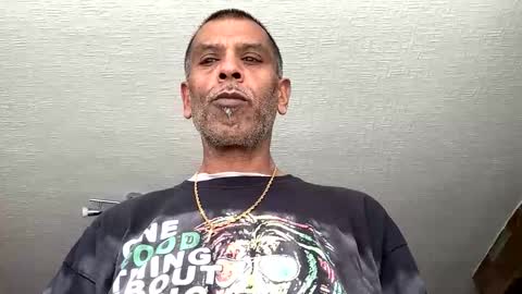 samegee online show from April 30, 2:13 pm