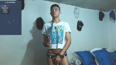 SAM online show from April 10, 11:06 am