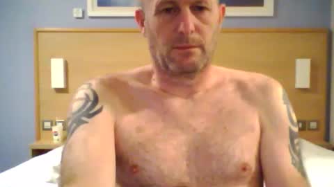 Snapshot of sammyb1821 chatting on February 4, 9:49 am sammyb1821 online show from February 4, 9:49 am