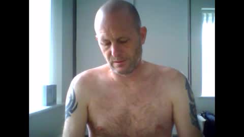 Snapshot of sammyb1821 chatting on February 10, 8:53 am sammyb1821 online show from February 10, 8:53 am