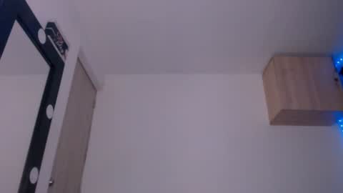 Snapshot of samuel_suarez chatting on December 11, 10:04 am   online show from December 11, 10:04 am