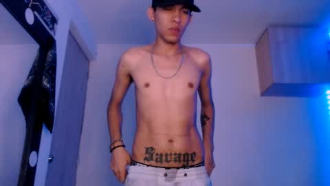 Snapshot of samuel_suarez chatting on February 6, 9:17 pm   online show from February 6, 9:17 pm