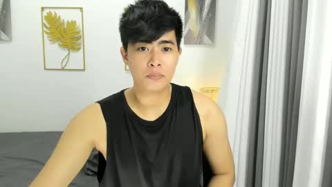 Snapshot of samuelangelo chatting on February 27, 5:34 am Sam online show from February 27, 5:34 am