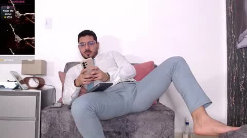  Samuel Coopper  online show from December 18, 5:20 pm