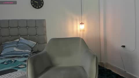 samxx_muscle online show from November 15, 2:30 pm