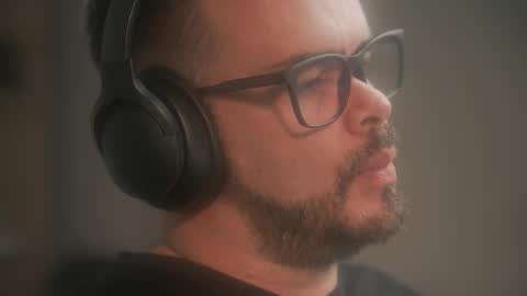 Sanders online show from March 19, 1:53 am