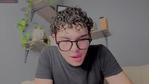 sandro_vitali online show from July 6, 11:49 pm