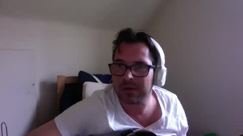 sandrolickyou online show from April 5, 4:25 pm