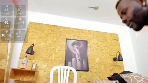 Snapshot of santiblack7 chatting on September 9, 8:08 pm  Santi online show from September 9, 8:08 pm