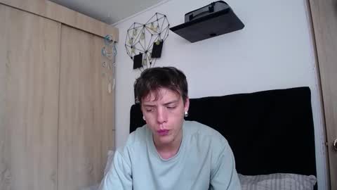 Snapshot of santii_rose chatting on October 14, 5:09 pm Santii online show from October 14, 5:09 pm