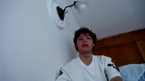 Snapshot of santii_rose chatting on January 4, 12:16 pm Santii online show from January 4, 12:16 pm