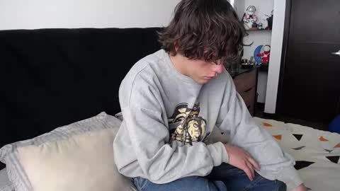 Snapshot of santii_rose chatting on February 18, 12:39 pm Santii online show from February 18, 12:39 pm