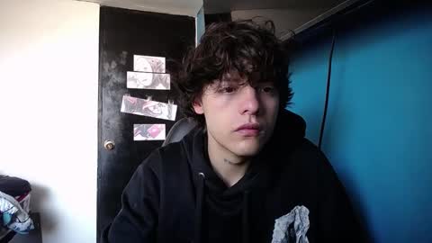 Snapshot of santii_rose chatting on March 9, 1:26 pm Santii online show from March 9, 1:26 pm