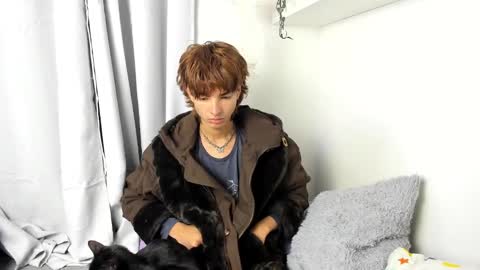 Snapshot of santy_kitty chatting on January 15, 4:57 am kitty online show from January 15, 4:57 am