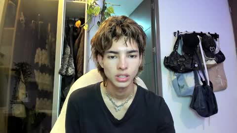 Snapshot of santy_kitty chatting on January 26, 11:29 pm kitty online show from January 26, 11:29 pm