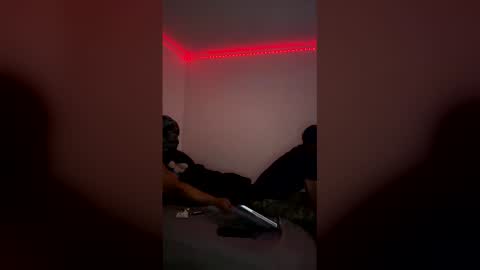 saucedtuff95 online show from March 23, 7:25 am