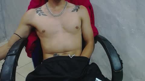 SavageLover  online show from December 20, 6:42 am