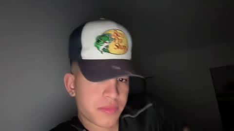 sbouchikh03 online show from January 13, 9:35 am