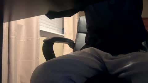 Skinny College Boy online show from December 8, 6:22 am